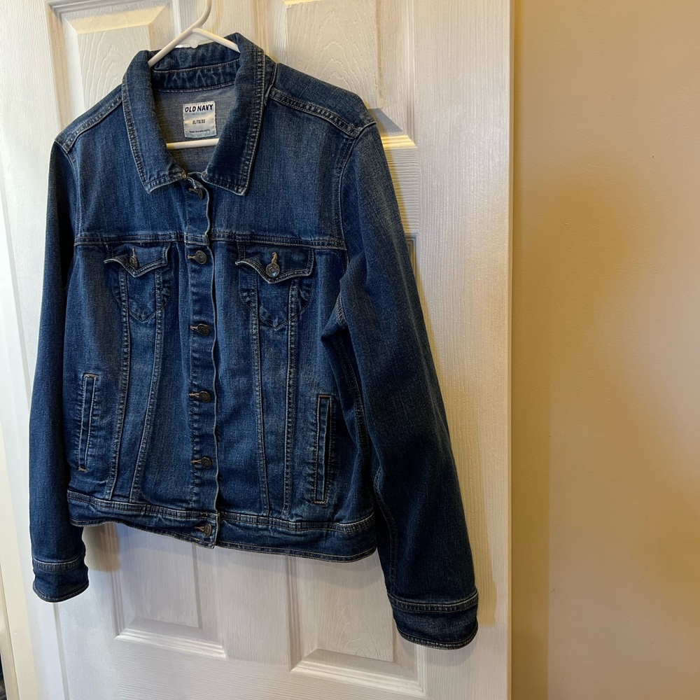 Dark Wash Denim Jean Jacket Size X-Large Old Navy brand. Button up collar jacket - Picture 6 of 17